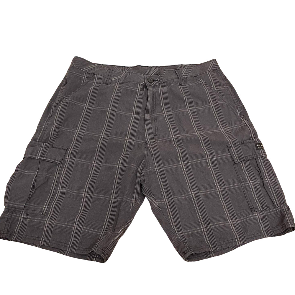 Wrangler Bermuda Men Sz 38 gently used